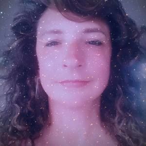 Meet your Posher, Guylaine